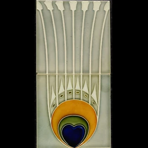 Attractive Original Art Nouveau tile C 1900 NstG Grohn Peacock tail design - Picture 1 of 3