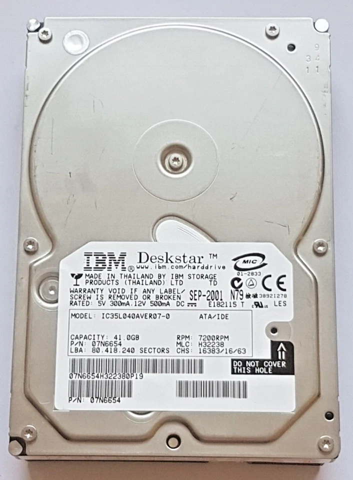 41 GB IDE IBM Deskstar IC35L040AVER07-0 7200RPM 2MB HDD 3.5" interne Festplatte - Bild 1 von 1