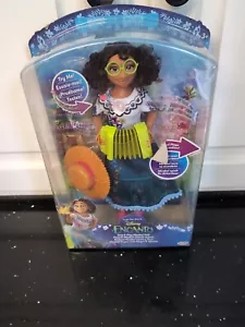 Encanto - Mirabel Musical Canto Moda Muñeca Nueva - Imagen 1 de 4