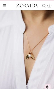 Catherine Zoraida Gold Double Leaf Pearl Pendant RRP £160 - Picture 1 of 6