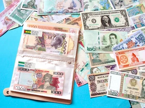 100 Countries Different World Banknotes UNC Collections English Flags With Album - Picture 1 of 9