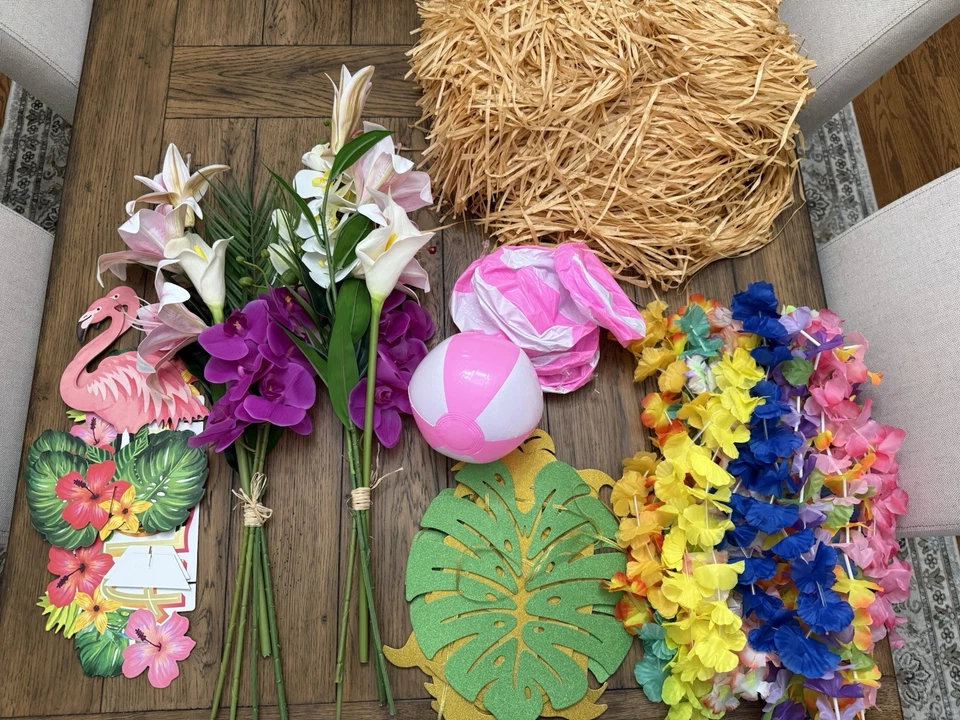 Tiki Party Themed Party Pack - Image 1 of 4