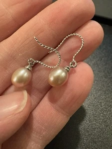 14k White Gold And Pink Pear Dangle Earrings - Picture 1 of 2