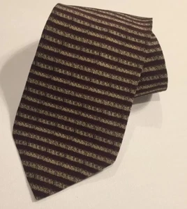 Gap Silk Neck Tie Burgundy Maroon Stripes 56 Inch Short Striped Necktie NWOT - Picture 1 of 4