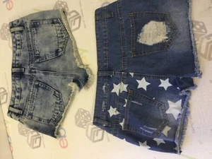 X2 Pairs Women's Cut Off Denim Shorts Jeans Size 8  - Picture 1 of 2