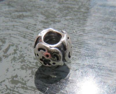 Pandora Charme  790186 Blüte  Sterlingsilber  neuwertig - Bild 1 von 4