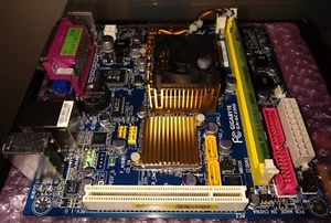 Gigabyte GA-GC230D ITX Motherboard w/ Atom 1.6GHz CPU, 512MB & 1GB DDR2 Modules - Picture 1 of 9