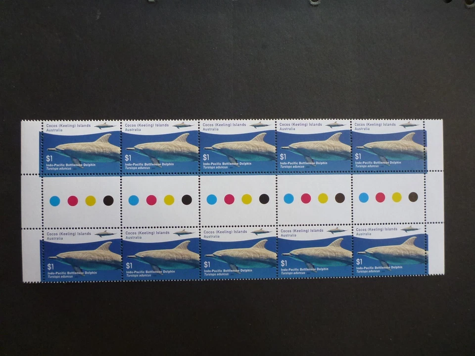 Cocos Island 2016 Bottlenose Dolphins Gutter Strip 10 Mint Stamps - Image 1 of 1