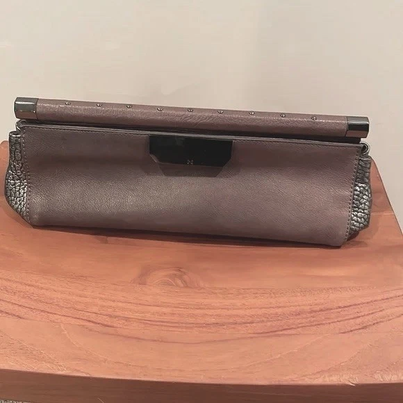 Halston Heritage Gris Taupe Cuero Bolso sin asas Monedero Foto 1 de 4