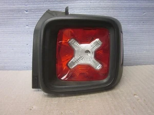 2015-2018 Jeep Renegade OEM Passenger Side Taillight 52060576DX - Picture 1 of 7