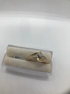 Women 14K Karat Yellow Gold Diamond Ring. Size 6.5 - Picture 1 of 8