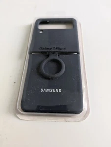 COQUE COQUE SILICONE SAMSUNG GALAXY Z FLIP 4 AVEC ANNEAU - SCELLÉE BLEU MARINE - Photo 1 sur 2