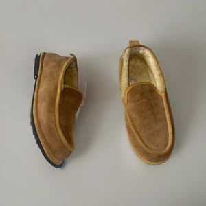 LL BEAN Herren Hausschuhe Wicked Good Lammfell Wildleder 13 - Bild 1 von 5