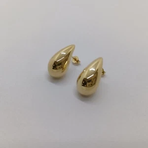 ORECCHINI A BOTTONE A FORMA DI GOCCIA IN ORO GIALLO 18KT 2,6 GRAMMI (7740) - Foto 1 di 16