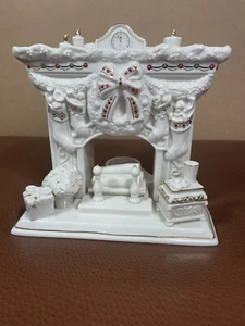 LENOX CHINA JEWELS TWAS THE NIGHT COLLECTION FIREPLACE TEA LIGHT CANDLE HOLDER - Picture 1 of 11