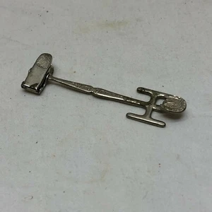 Vintage Men's Tie Clip Holder The Derby Horse Racing - Picture 1 of 12