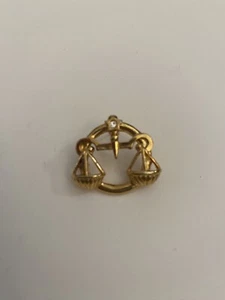 Libra Zodiac Scale Lapel Pin P7 - Picture 1 of 4