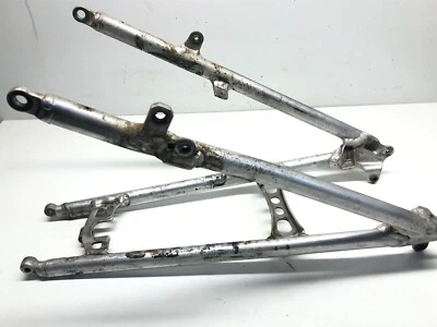 05#3 2005 Honda CRF250R CRF250 CRF 250 subchasis bastidor principal chasis submarco Foto 1 de 4