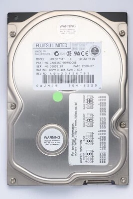 Fujitsu 27.3GB IDE Desktop Hard Drive Model MPE3273AT P/N CA05367-B948000E - Image 1 of 2