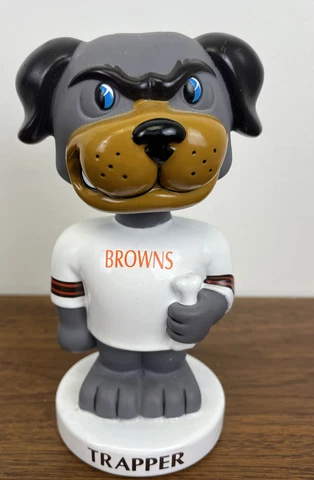 CLEVELAND BROWNS Dawg Pound Mascot Trapper Plastic BOBBLEHEAD Collectible Cover