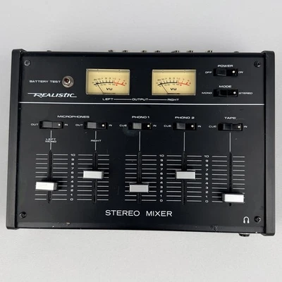 Mezclador estéreo realista 32 1100A VU medidores cinta fono entradas de micrófono Foto 1 de 4