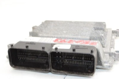 Computadora ECU ECM HYUNDAI ELANTRA 2015 15 391032EMW5 1356131 Foto 1 de 4