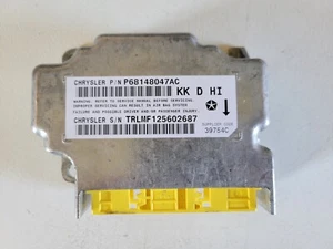 2011 2012 Jeep Liberty SRS Control Module Restraint Unit P68148047AC 68148047AC - Picture 1 of 10