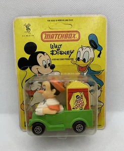 Matchbox Walt Disney Pinocho 1979 Diecast WD7 coche de teatro vintage sin perforar - Imagen 1 de 5