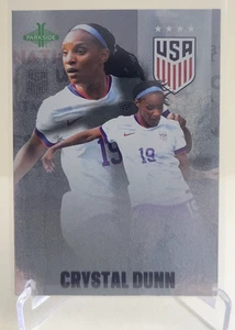 2025 PARKSIDE CLUB AND COUNTRY USWNT CRYSTAL DUNN BASE FOIL #8 - Picture 1 of 2