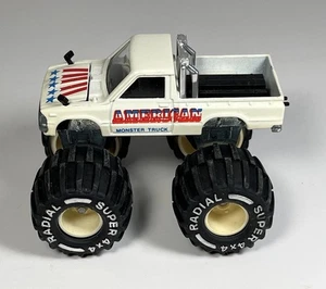 Bonita camioneta Monster Truck Majorette Super Rocker 4x4 Toyota estadounidense EE. UU. - Imagen 1 de 10