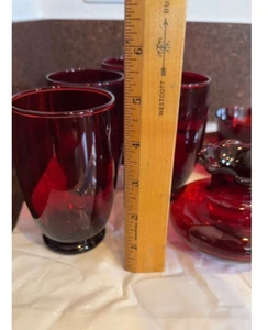 NEUN TEILIGES CRANBERRY GLAS SET - Bild 1 von 4