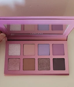Lawless The Lavender One Talkfreie Lidschattenpalette, 8 Farbtöne, Neu im Karton - Bild 1 von 11