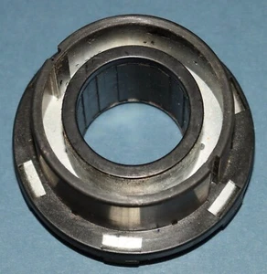 NOS clutch release bearing Chevrolet Blazer Camaro P30 C1500 C2500 C3500 K1500 - Picture 1 of 3