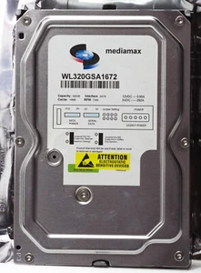 WL mediamax 320GB Hard Drive WL320GSA1672 PCB: 2061-701537-H00 AB - Picture 1 of 3