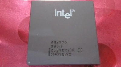 Vintage Intel A82496 Eng Sample Q0311 ES CPU/Processor Purple-Ceramic/Gold Lot 1 - Image 1 of 4