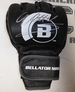 Wanderlei Silva Signed Bellator MMA Fight Glove PSA/DNA UFC Pride Rizin Auto'd - Picture 1 of 23
