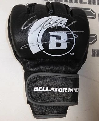 Wanderlei Silva Signed Bellator MMA Fight Glove PSA/DNA UFC Pride Rizin Auto'd - Image 1 of 4