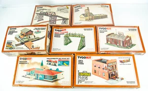Tyco HO Scale Buildings Lot Howard Johnson's Crossover/Signal Bridge & Trestle - Picture 1 of 8