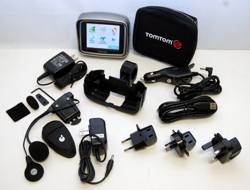 TomTom RIDER 2 2nd GPS Motorcycle w/ZK Bike Set US/Canada/Europe Map Software - Image 1 of 4