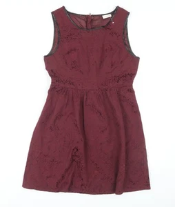Vestido para mujer Vila rojo de encaje floral sin mangas - mediano - Imagen 1 de 12