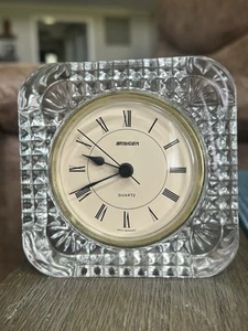 Reloj de escritorio vintage Staiger de cuarzo Alemania Occidental cristal de plomo Francia - Imagen 1 de 2