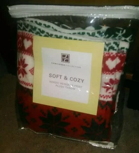 Plush Xmas Throw Nordic Reindeer Print Soft & Cozy * Concierge Collection * New - Picture 1 of 8