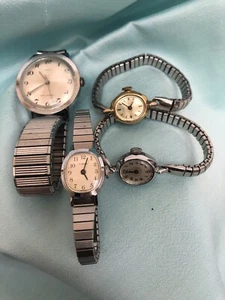 Lot of 4 Vintage Timex Watches for Parts/repair - Picture 1 of 17