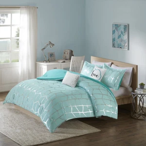 BEAUTIFUL CHIC AQUA BLUE SILVER GREY TEAL CHEVRON STRIPE GIRL SOFT COMFORTER SET - Picture 1 of 2