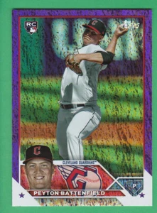Serie de actualización Topps 2023 #US267 PEYTON BATTENFIELD RC 090/799 FOILBOARD PÚRPURA - Imagen 1 de 3