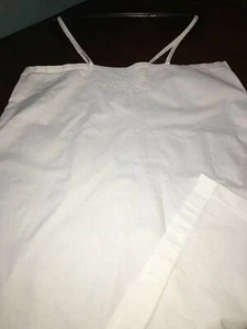 Ancienne chemise jour/nuit en coton brodé et à bretelles - Picture 1 of 2