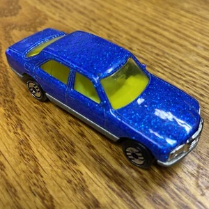 Vintage 1981 Hot Wheels Mercedes-Benz 380 SEL Blue Metal Flake Dog In Car #184 - Picture 1 of 10