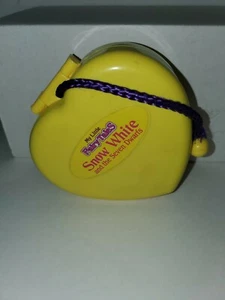 Vintage 1994 My Secret Fairy Tales Snow White & 7 Dwarfs Yellow Compact - Picture 1 of 5