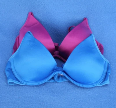 Lote de sujetador push up acolchado con aros Xhilaration talla 32B #C6412 Foto 1 de 3
