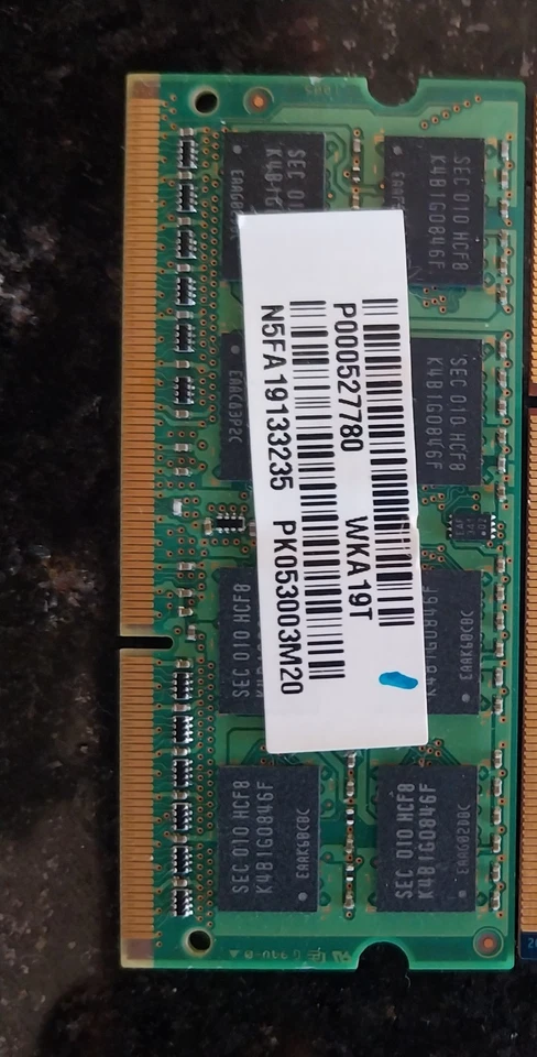 ORIGINALE Ram Samsung 2GB Pc3 8500S Ddr3 SoDimm - Immagine 1 di 1